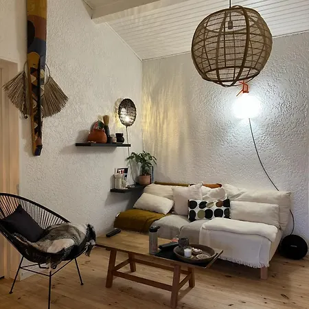 Charmante Maison Renovee A *