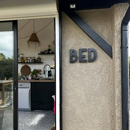 Charmante Maison Renovee A Сasa de vacaciones Ares